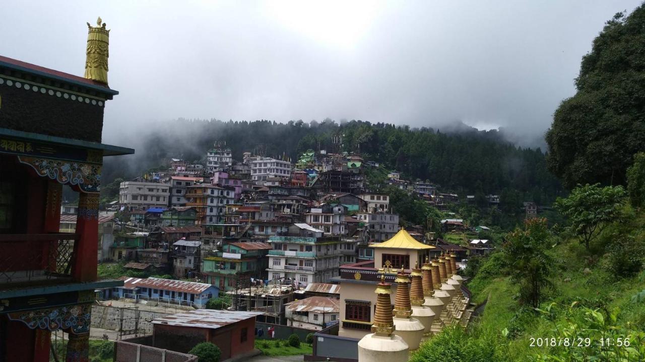 Tibet Homestay Rishop Экстерьер фото